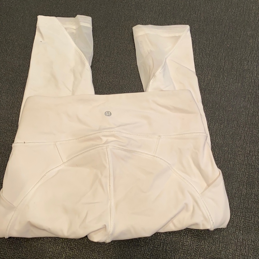 Lululemon White Mesh Cropped Leggings